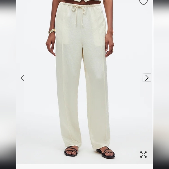 Madewell Pintucked Slim Pull-On Pants in Satin - Picture 2 of 6